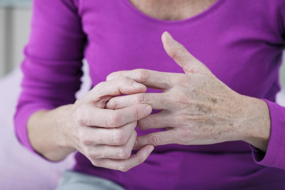 Ditch the Pills: Learn How All-Natural PRP Relieves Arthritis Pain