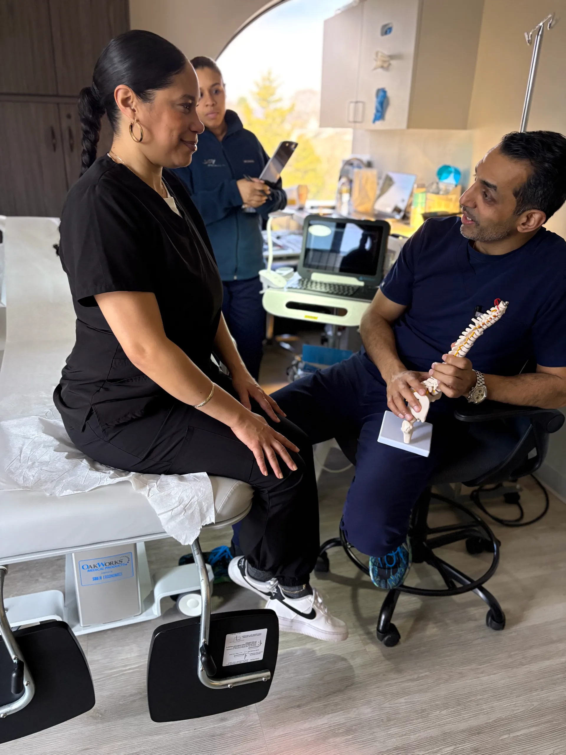 Diagnostic ultrasound at Metro Pain Centers